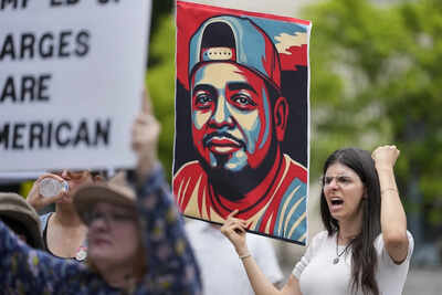 'Kilmar Abrego Garcia will face trial in US': White House says Salvadoran man won't be deported to a 'third country'; dismisses media reports