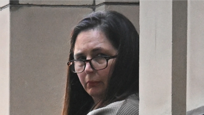 A jury is deciding the fate of an Australian woman accused of 3 murders by mushroom poisoning