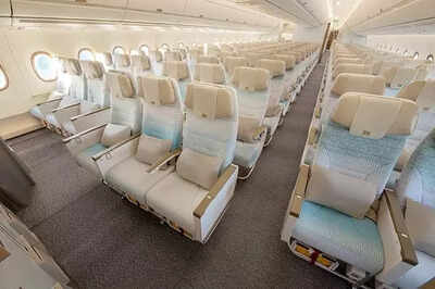 Emirates launches daily Airbus A350 flights on Dubai–Muscat route, ahead of schedule