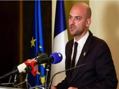 'Unjustified and unfounded': French couple detained for over 3 years on spy charges in Iran; foreign minister demands immediate release
