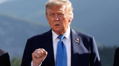 Airspace incursion near Trump's golf course: Plane violates restriction; escorted out by F-16