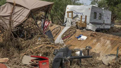 US Texas flash floods: Death toll climbs over 100; 160 still missing