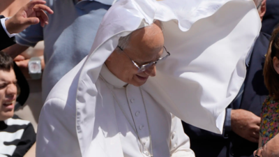 Pope Leo XIV marks 56th anniversary of moon landing with observatory visit, call to Buzz Aldrin