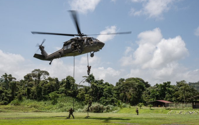 ​A JTF-Bravo UH-60 Blackhawk out of Soto Can Air Base, Honduras (Pic credit: @JTF_Bravo/X)​