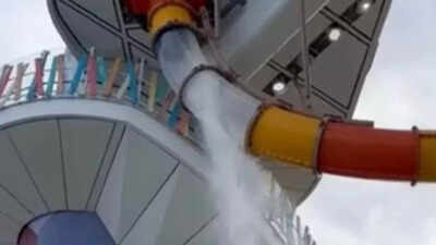 'Stop the slide': Passengers scream as Royal Caribbean water slide glass breaks mid-way - Watch