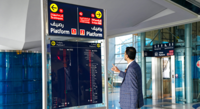 UAE: Dubai Transport Authority installs 9,000 new metro signs to improve passenger navigation
