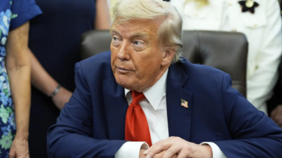 Donald Trump (AP) 'Better get it settled soon’: Israel-Gaza war to end in 2-3 weeks? Trump predicts 'conclusive ending'