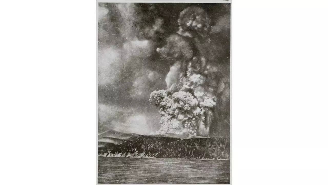 Krakatoa Eruption and Tsunami
