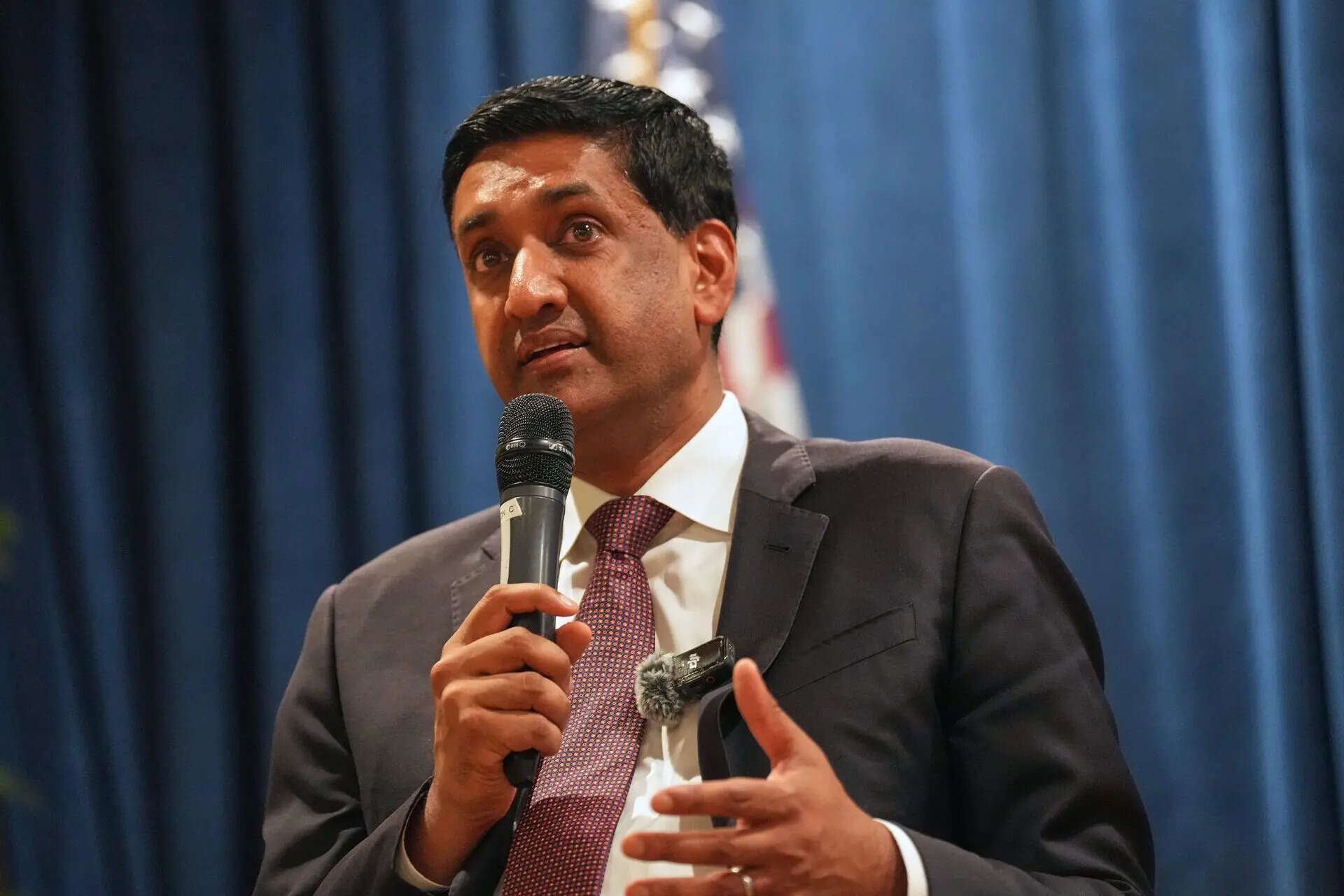 Rep. Ro Khanna, D-Calif., speaks during an NAACP meeting, in Columbia, S.C. AP/PTI(AP07_21_2025_000114B) Ro Khanna