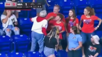 Phillies Karen shouting at Drew Feltwell after he caught the ball 'Write- I'm sorry': ‘Phillies Karen’ offered $5,000 to return boy’s home run ball- on one condition