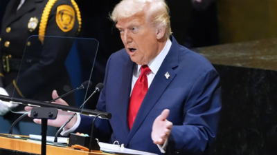 Donald Trump (AP) ‘Do the right thing!’ Donald Trump refuses to meet with Democrats over ‘unserious’ demands; senate leaders say he’s 'chickening out