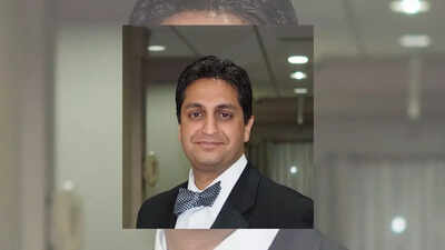 Dr Neil K Anand has been sentenced to 14 years in prison for medical fraud after years-long trial that he earlier called David vs Goliath legal battle with the US government. Goody bag of unnecessary pills: Indian-origin Dr Neil K Anand, who treated 9/11 patients, sentenced to 14 years in prison