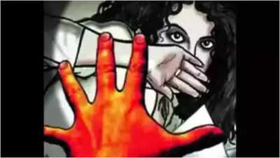 Pakistan: 21-year-old woman gang-raped in Haripur Afghan refugee camp; five booked