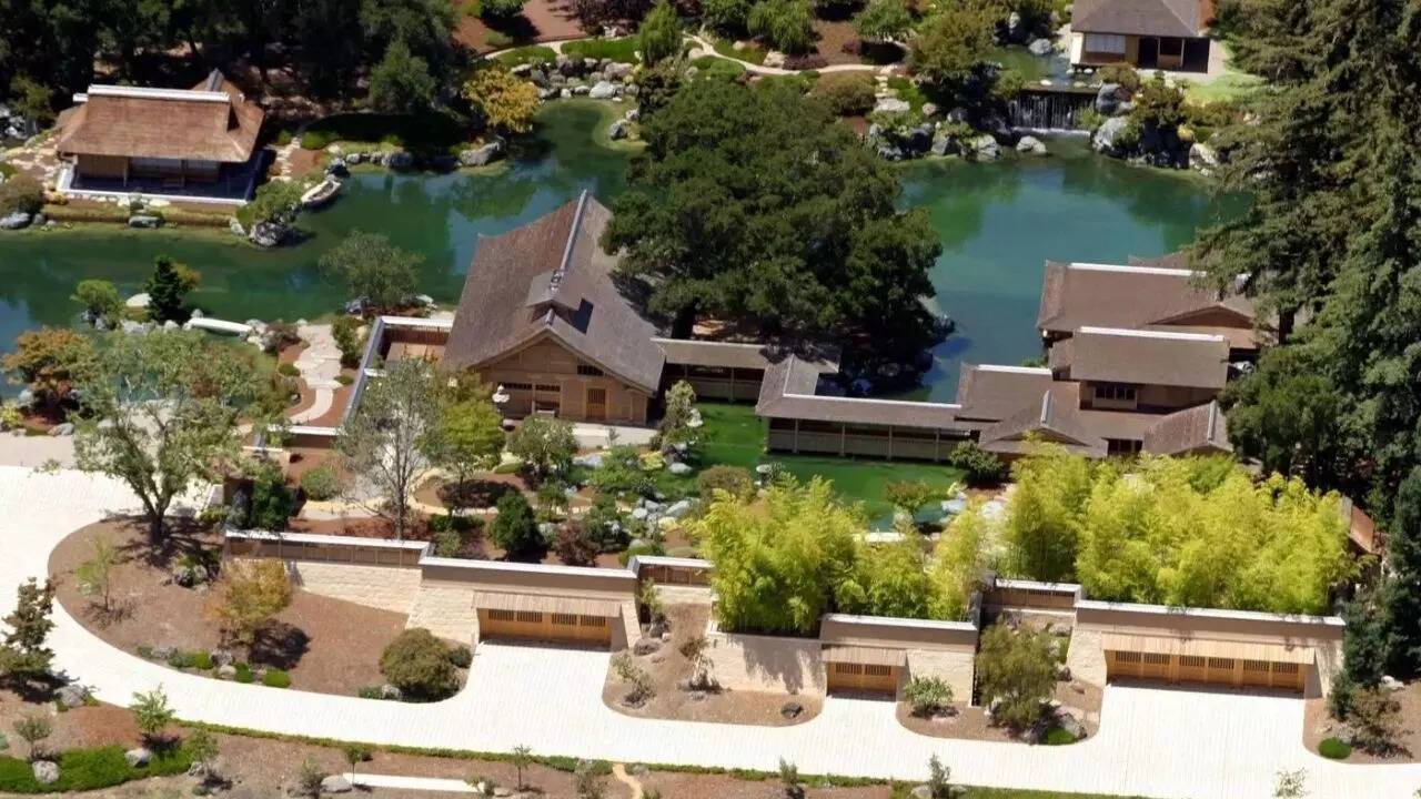 Woodside estate: A Japanese-inspired masterpiece