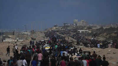 Are US troops heading to Israel to monitor ceasefire transition process? White House says there's a missing context