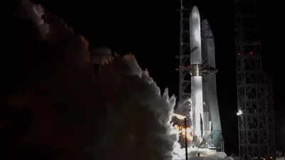 Source: Space Blue Origin postpones New Glenn Rocket launch due to weather: NASA ESCAPADE Mars Probes now set for 12 November 2025