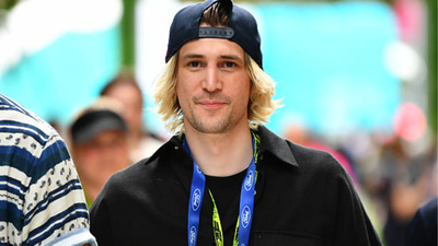 Felix xQc (via Getty Images) Felix xQc sparks massive outrage after calling VTubers “disgusting” and “elitist weirdos” in explosive rant