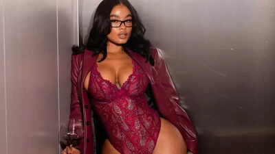 ndia Love interrupts show to call out FaZe Adapt’s Breakout Streamer win.Image via: Getty Streamer Awards 2025: India Love storms onstage to call out FaZe Adapt’s Breakout Streamer win over DDG and Raki, shocking outburst viral