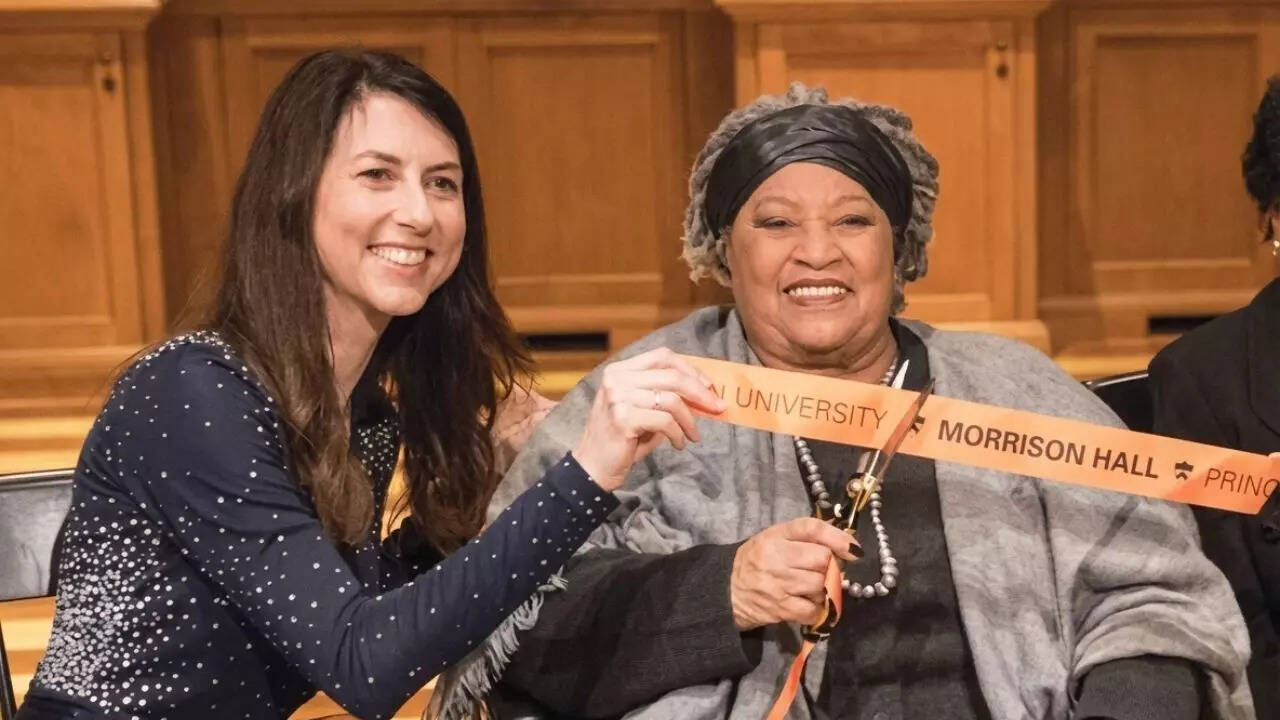 MacKenzie Scott with Toni Morrison