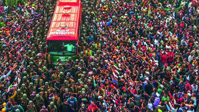 BNP acting chairperson Tarique Rahman (in the bus) spent more than two hours with his ailing mother at the hospital, party members said. Bangladesh: Division in students-led NCP over alliance with Jamaat for polls