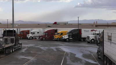 California delays cancellation of 17,000 immigrant commercial driver’s licences; Trump administration warns state putting 'Americans at risk'