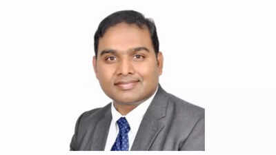 <b>‘I do not approve visas’: Indian-origin US immigration lawyer refutes viral H-1B claims amplified by MAGA and Marjorie Taylor Greene</b>” decoding=”async” fetchpriority=”high”></p>
</div>
<p>Dallas-based immigration attorney Chand Parvathaneni has finally replied to the viral video and MAGA-aligned commentators, including Marjorie Taylor Greene, over approving 400,000 <a href=