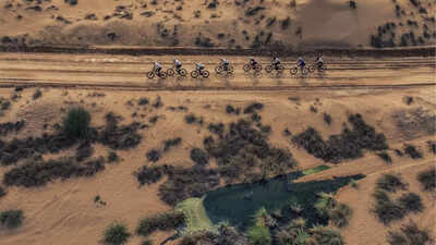 Dubai Al Salam Cycling Championship: Desert Races and Record Prize Money Dubai kicks off desert races for whopping prize money: Cyclists battle harsh terrain in Al Salam Cycling Championship