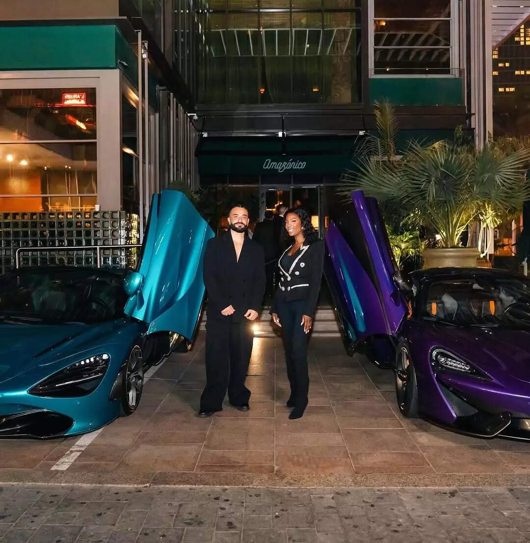 ​(R-L) Sara Omolewu and Kris Fade​