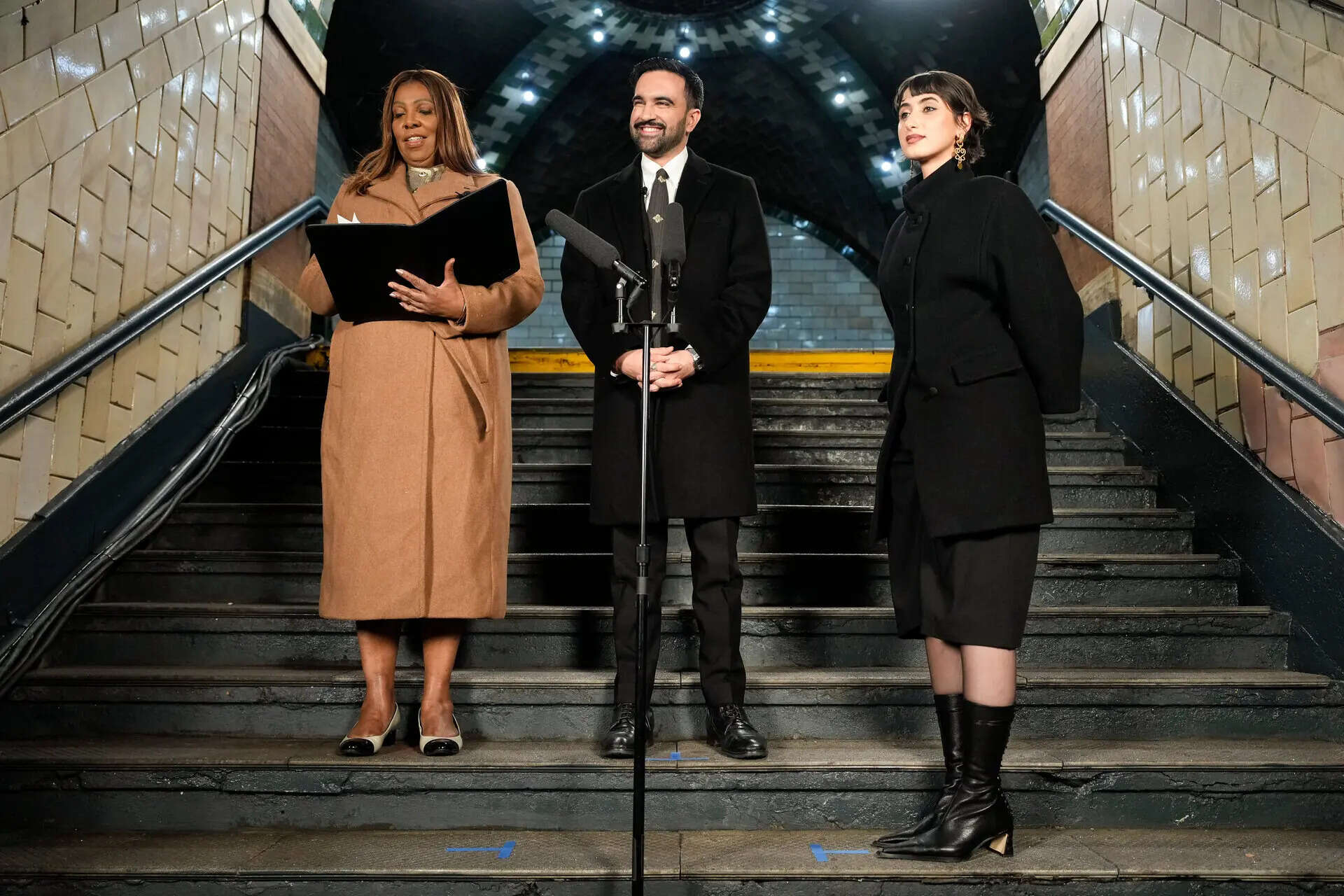 Why Zohran Mamdani’s Inauguration Tie Is Being Called the Most Meaningful Fashion Moment of 2026 Why Zohran Mamdani’s Inauguration Tie Is Being Called the Most Meaningful Fashion Moment of 2026