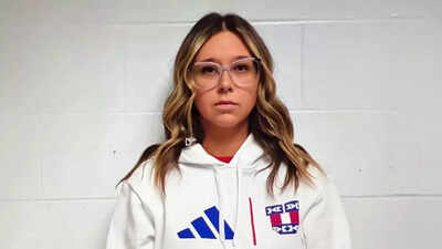 Husband catches Indiana school secretary having sex with a student