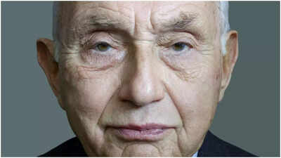 Les Wexner faces closed-door deposition over Epstein ties as new DOJ files emerge