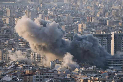 'Evacuate Ports, Docks': UAE To Face Iran Missile Barrage? Gulf Nation Spooked After IRGC Warning 'Evacuate Ports, Docks': UAE To Face Iran Missile Barrage? Gulf Nation Spooked After IRGC Warning