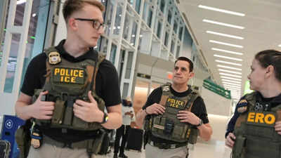 ‘Disgraceful’: Karoline Leavitt slams Larry Krasner over arrest threat to ICE agents deployed at US airports