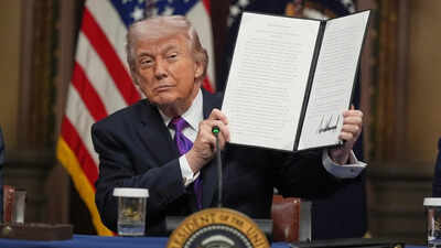 <p>File photo: US President Donald Trump</p>
<p>” decoding=”async” fetchpriority=”high”></p>
</div>
<div>
<p><span title= Middle East crisis: Donald Trump rates US war effort ‘15 out of 10’; vows to push on against Iran