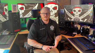 <p>US Marine who lost both his legs in Afghanistan now catches child abusers from his computer through his ‘Geek’ team of digital forensic experts.</p>
<p>” decoding=”async” fetchpriority=”high”></p>
</div>
<div>
<p><span title= US Marine who lost both legs in Afghanistan in 2010 now leads 'Geek Squad': 'Nothing is truly ever deleted'