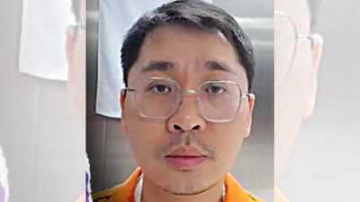 Chinese researcher on J-1 visa pleads guilty to smuggling E. coli bacteria into US disguised as women’s underwear