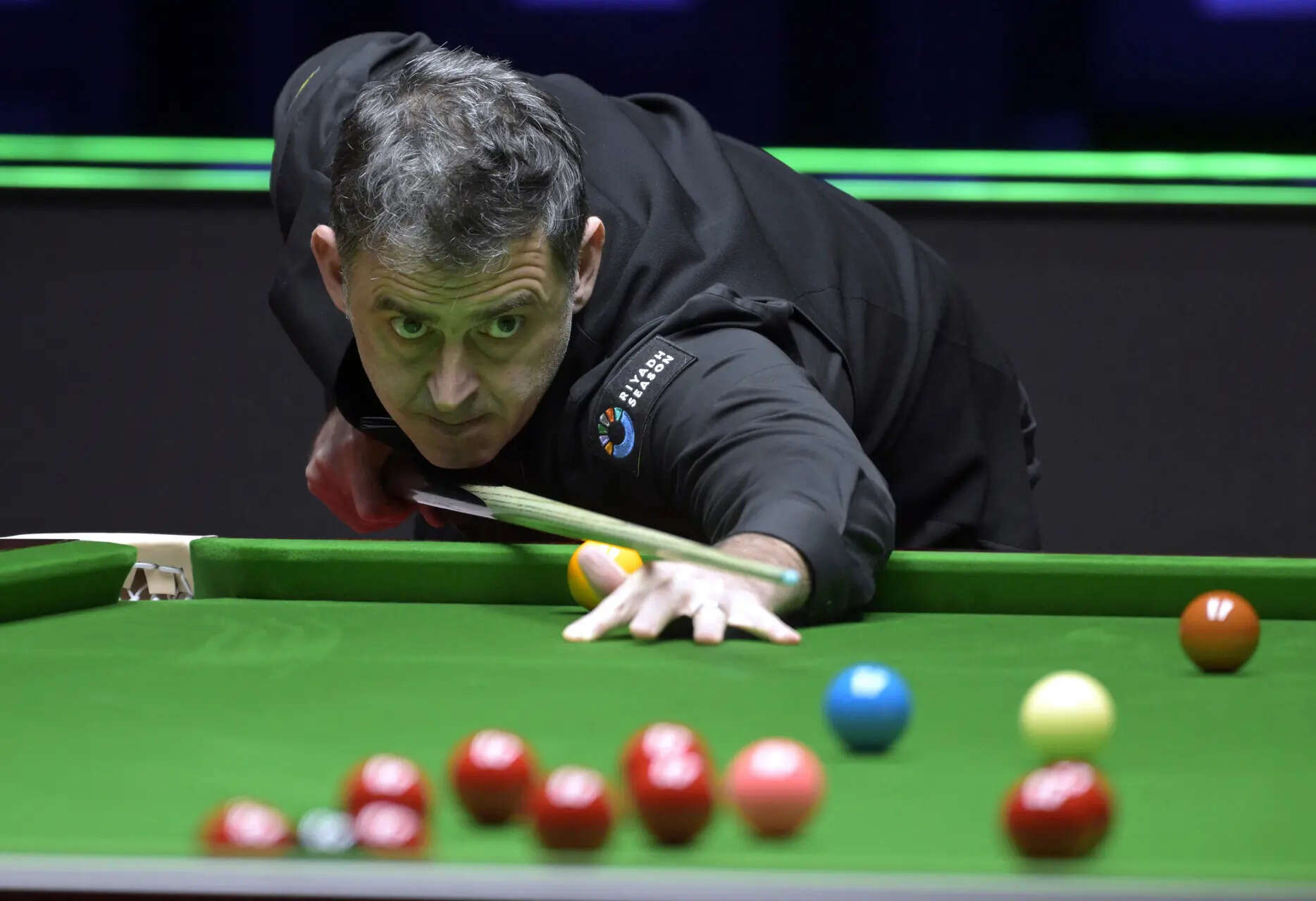 British PM Starmer helps snooker world champs stay at the Crucible amid overseas interest