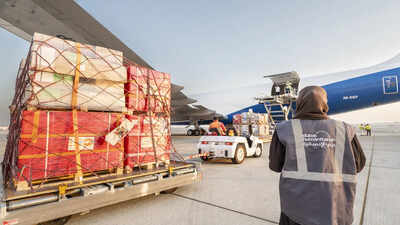 Dubai Humanitarian airlifts 96 tonnes of medical aid to Afghanistan under UAE humanitarian efforts / Image: file Dubai Humanitarian airlifts 96 tonnes of medical aid to Afghanistan: UAE-led efforts to support 250,000 beneficiaries