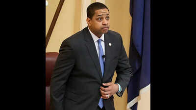 <p>Former Democratic Virginia Lt. Gov. Justin Fairfax shoots and kills wife before taking his own life.</p>
<p>” decoding=”async” fetchpriority=”high”></p>
</div>
<div>
<p><span title= Horrific murder-suicide: Virginia Ex-Lt Gov Justin Fairfax guns down wife, shoots self over complicated divorce