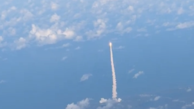 Image: X@/ABC Watch: Artemis II launch captured from inside commercial jet over Kennedy Space Center