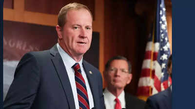 4,430 OPTs only in Missouri; janitorial services training: US senator reveals 'visa abuse' facts