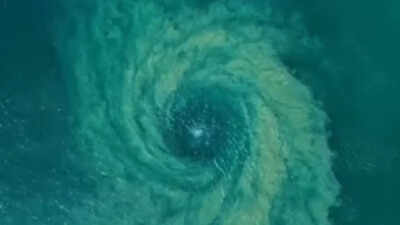 Rare underwater tornado forms in strong circular motion off Australia’s Manly Beach | Watch