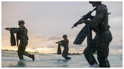 <p>The US is moving to change the Selective Service registration process this year.</p>
<p>” decoding=”async” fetchpriority=”high”></p>
</div>
<div>
<p><span title= Automatic registration for US military draft for men between 18-25? What we know so far