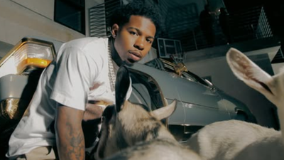 Twitch streamer and YouTuber Deshae Frost responds to viral boat incident video, denies slapping woman and calls clip misleading