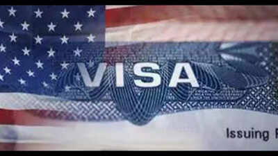 A US degree in 2026 is not an automatic update and not everyone should opt for this, a career coach said. Indian man says US is no longer a default upgrade: 3 types of people should not come to US in 2026