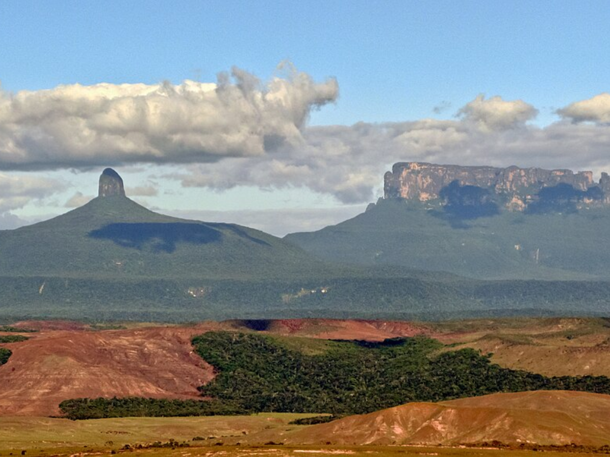 Venezuela's Canaima National Park offers a journey to a land time forgot, with towering tepuis inspiring 'The Lost World' and 'Up'. Image Credit: Wikipedia Canaima National Park