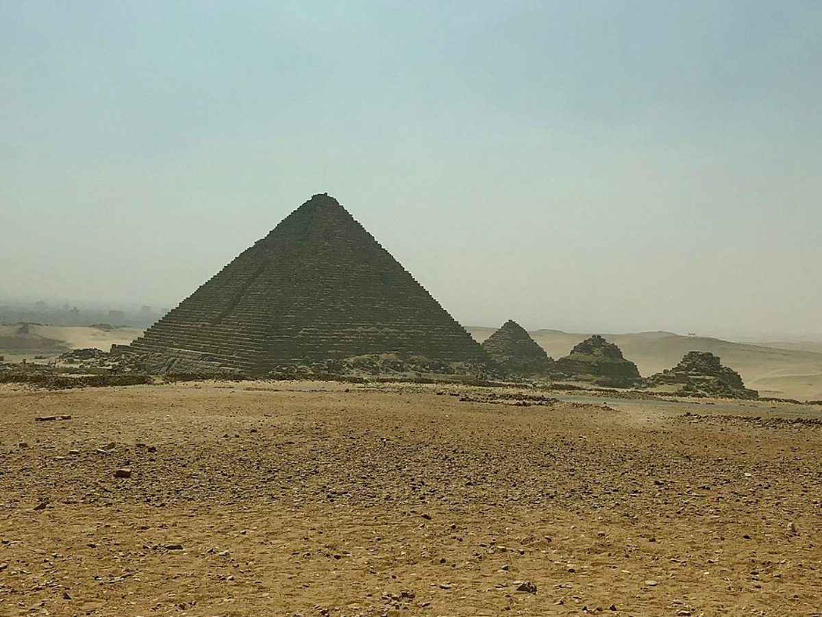 Scientific evidence reveals this 'water highway' flowed directly to Giza, proving they worked smarter, not harder. Image Credit: Wikimedia Commons Great Pyramid