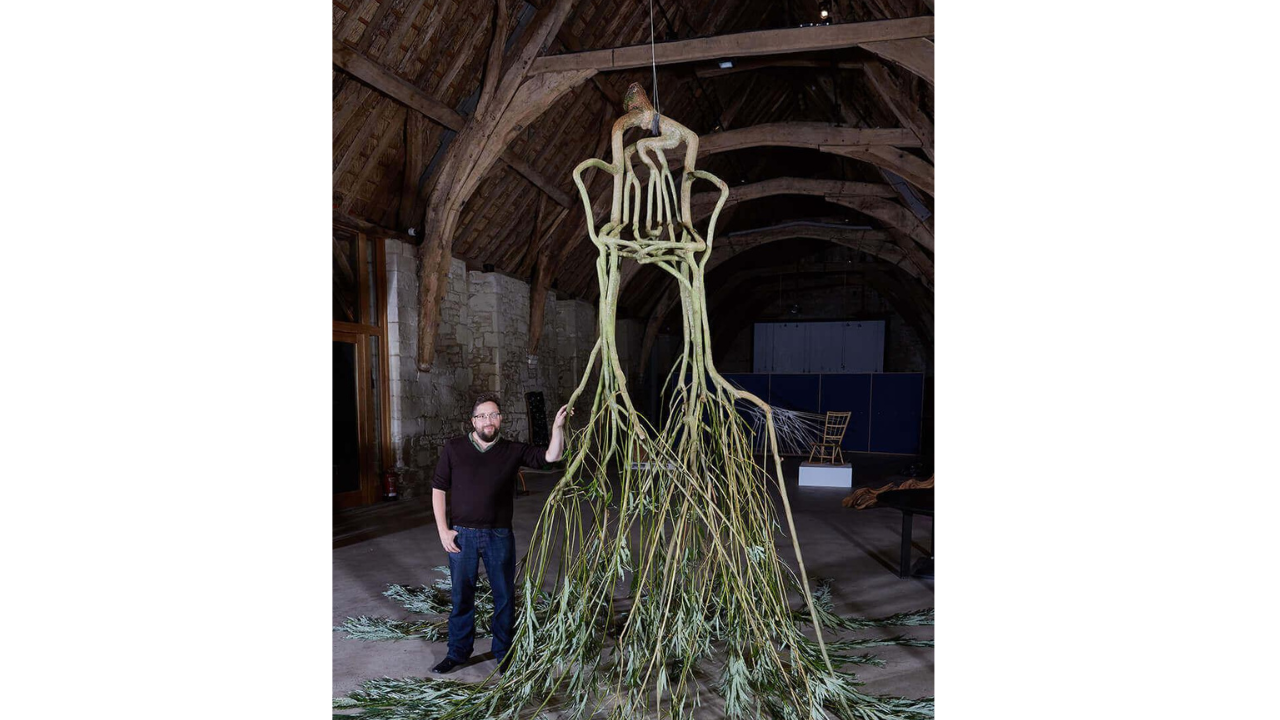 How a UK couple grows chair from living trees