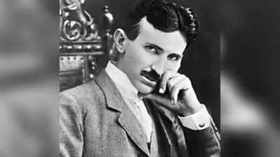 Quote of the Day by Nikola Tesla Quote of the day by Nikola Tesla: “One has to be sane to think clearly, but one can think deeply and be quite insane.”