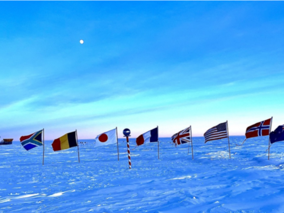 Image of South Pole| Image Credit: Wikimedia Commons South Pole